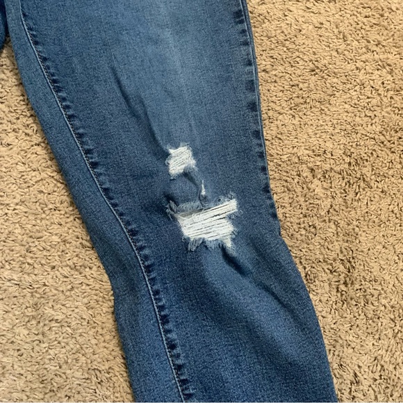 Denizen from Levi’s Mid-Rise Boyfriend Distressed Cuffed Jeans 12 W31 - Picture 5 of 11